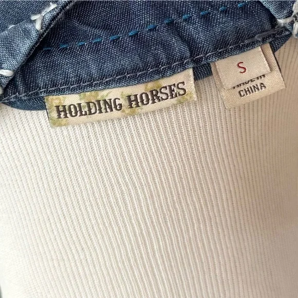 Anthropologie Holding Horses Blue Denim Top with Embroidered Detail - Picture 9 of 11